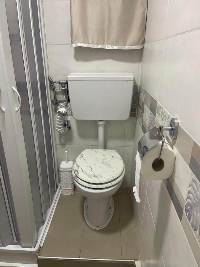 فيلا E&G House نابولي المظهر الخارجي الصورة